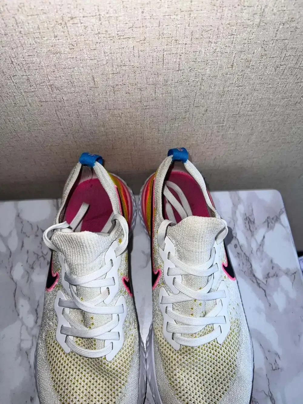 Nike Epic React Flyknit 2 White Pink Blast Citron Running Sneakers CI7583-100 Me